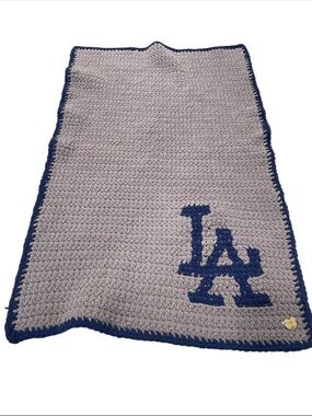 Crochet LA Dodgers Logo Blanket - Gray & Navy